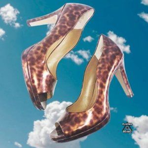 Tahari Leopard Print Open Toe Pumps 9